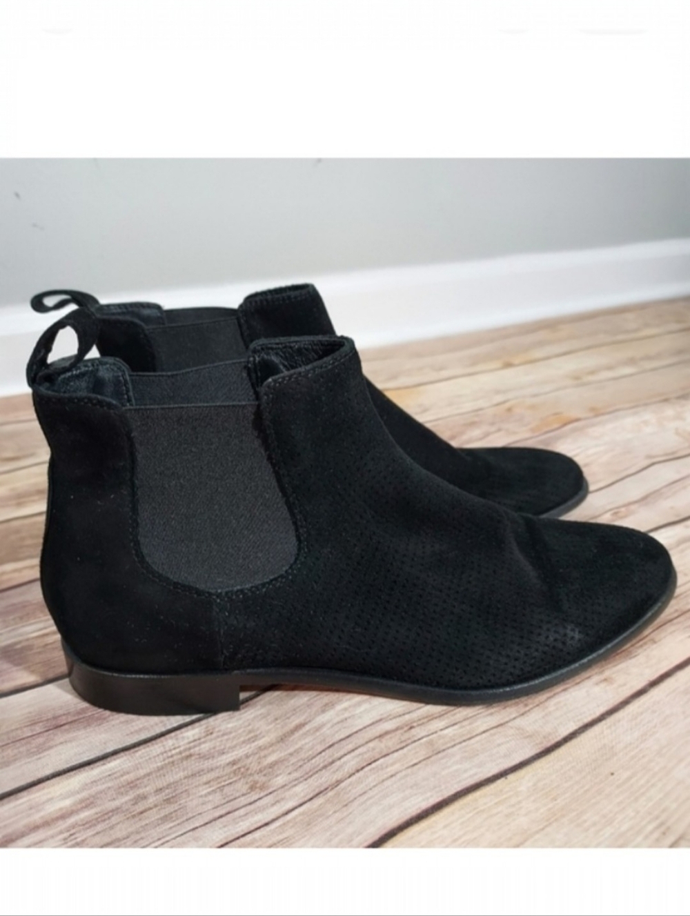 M.Gemi black suede Chelsea boots 37.5